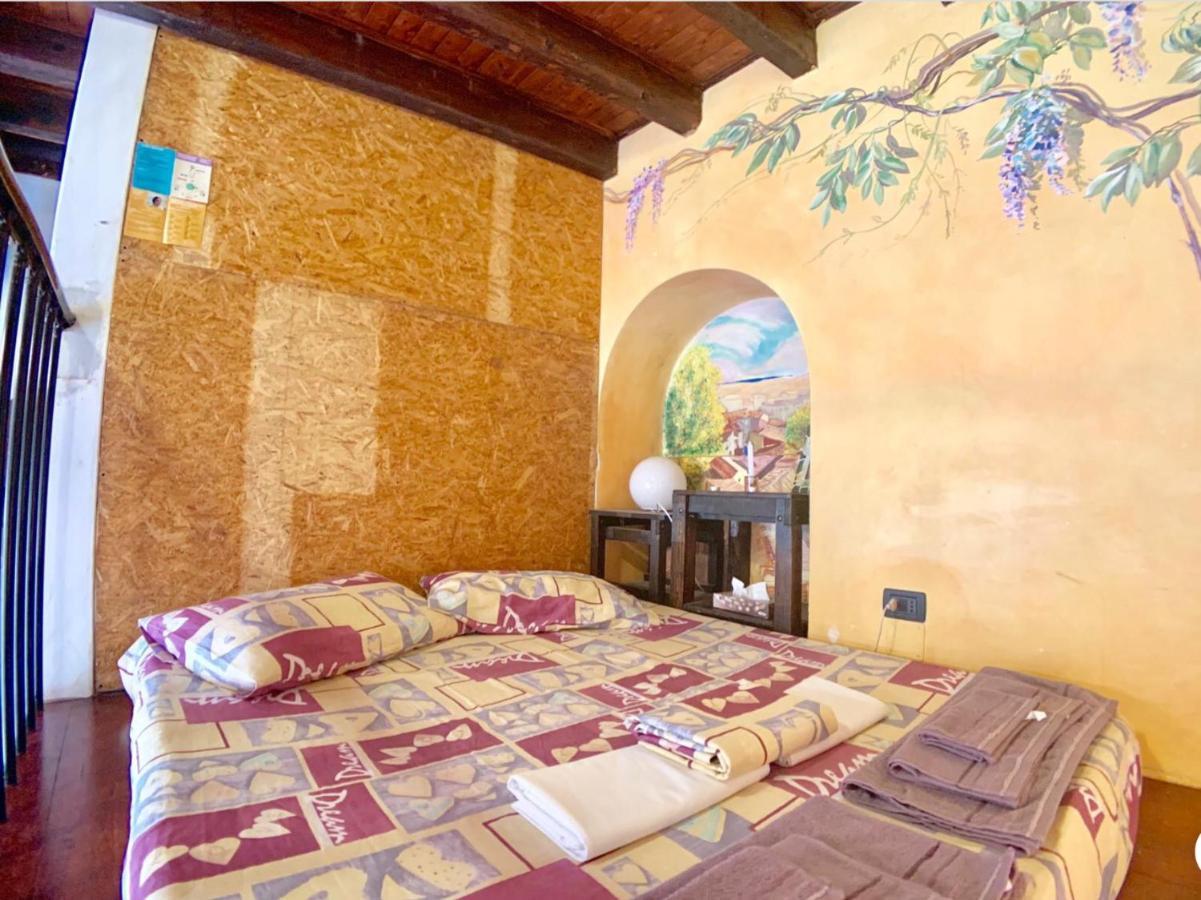 Flat Nirmala Studio-Shop Apartment Milan Exterior photo